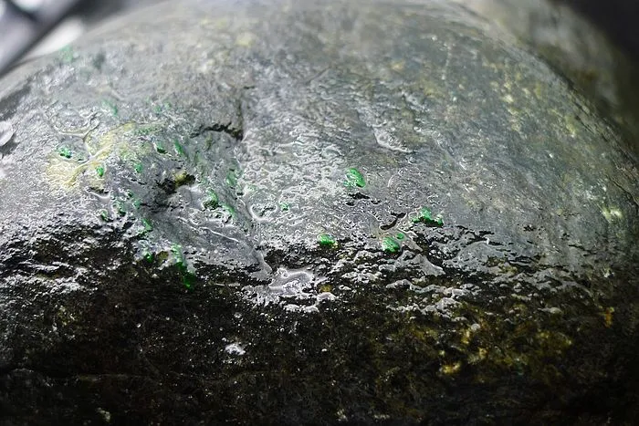 Natural Jade Rough Jadeite Raw (5.1kg,20X16X12cm)