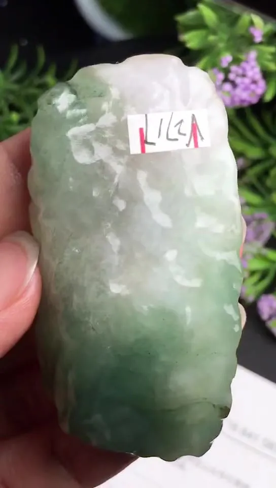 Natural Jade Rough Jadeite Raw (61g,6.4x3.1x1.6cm)-V2717