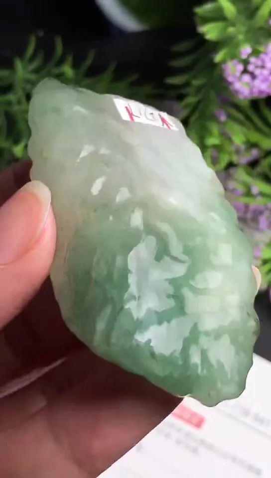 Natural Jade Rough Jadeite Raw (61g,6.4x3.1x1.6cm)-V2717