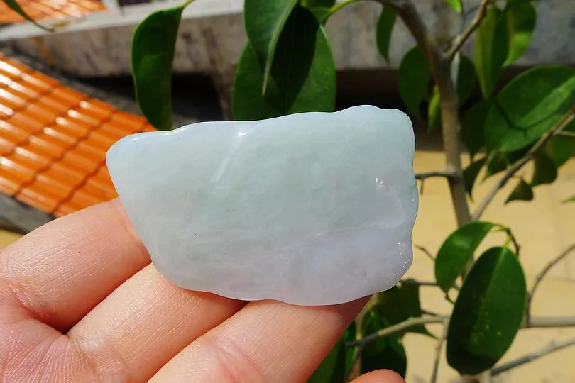 Natural Jade Rough Jadeite Raw (62g,4.9X3.3X2.2cm)