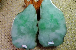 Natural Jade Rough Jadeite Raw 659g