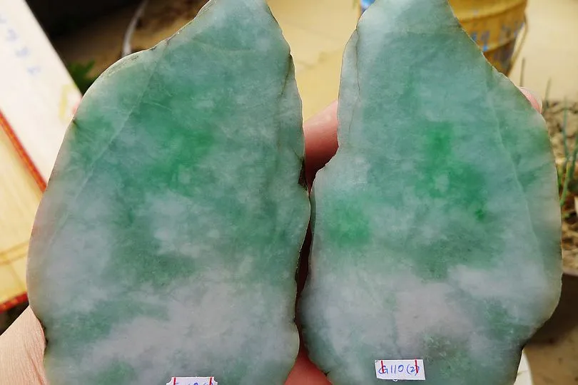 Natural Jade Rough Jadeite Raw 659g
