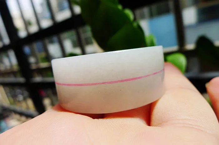 Natural Jade Rough Jadeite Raw (65g,4X1.6cm)
