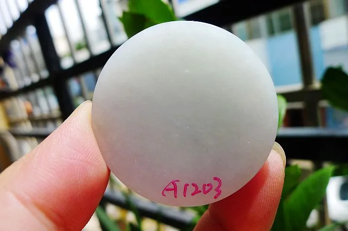 Natural Jade Rough Jadeite Raw (65g,4X1.6cm)