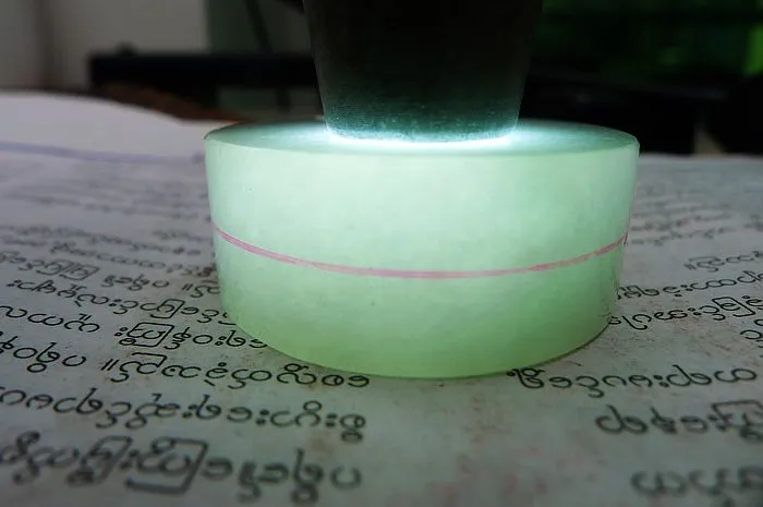 Natural Jade Rough Jadeite Raw (65g,4X1.6cm)