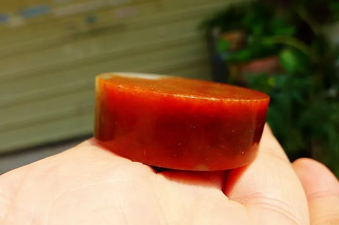 Natural Jade Rough Jadeite Raw (68g,4.3X1.4cm)