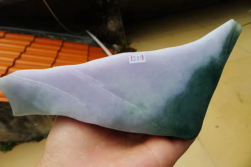 Natural Jade Rough Jadeite Raw (703g, 155X75X34mm)