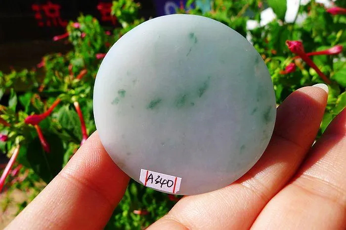 Natural Jade Rough Jadeite Raw (73g,4.9X1.1cm)