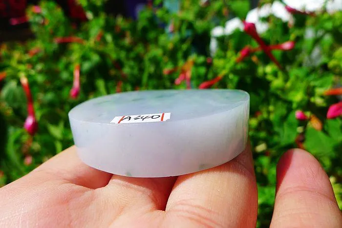 Natural Jade Rough Jadeite Raw (73g,4.9X1.1cm)