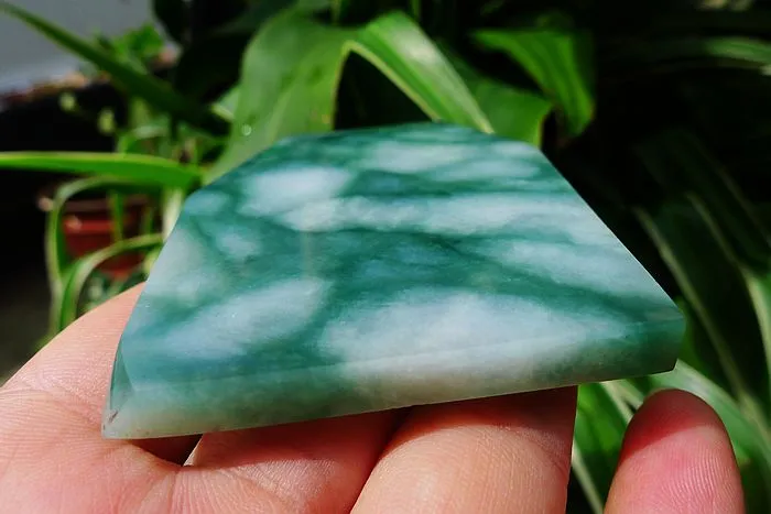 Natural Jade Rough Jadeite Raw (73g,6.9X5.3X0.6cm)