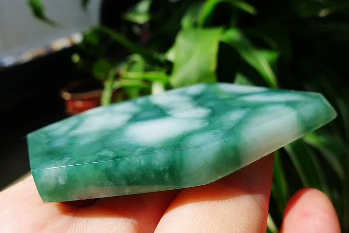 Natural Jade Rough Jadeite Raw (73g,6.9X5.3X0.6cm)
