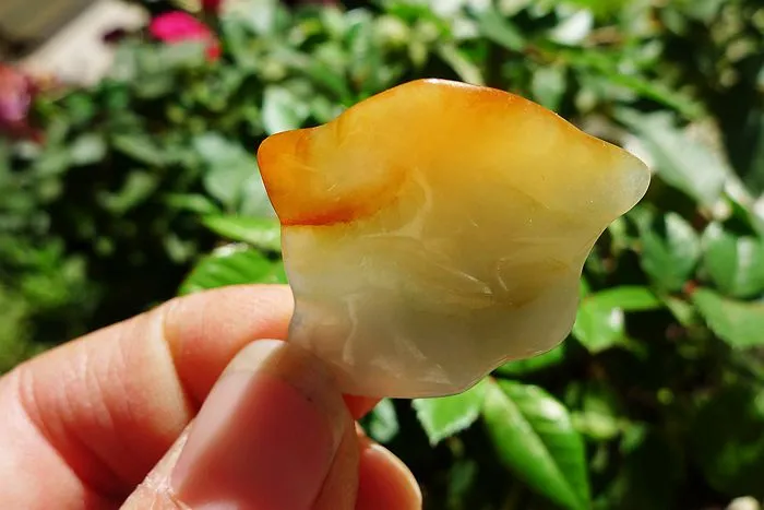 Natural Jade Rough Jadeite Raw (7.4g,3.3X2.4X0.8cm)