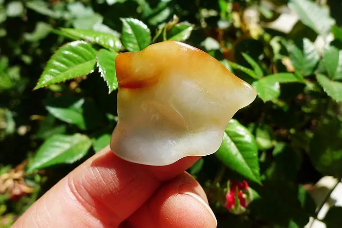 Natural Jade Rough Jadeite Raw (7.4g,3.3X2.4X0.8cm)