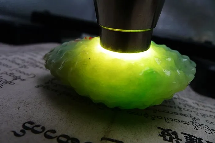 Natural Jade Rough Jadeite Raw (77g,5.8X3.7X2.5cm)