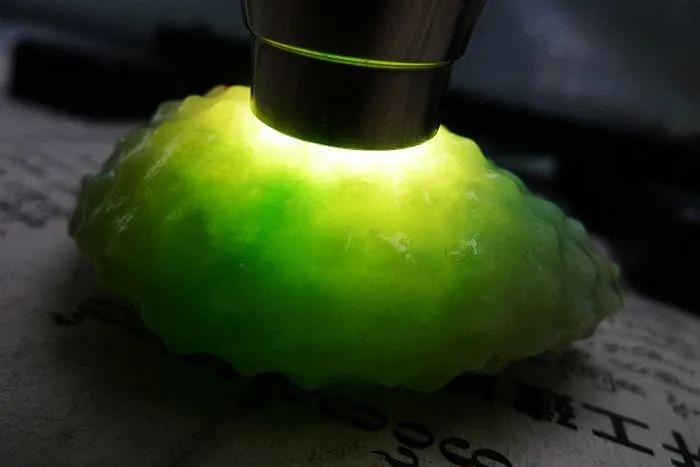 Natural Jade Rough Jadeite Raw (77g,5.8X3.7X2.5cm)
