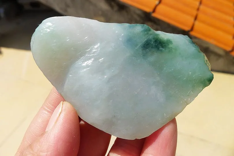 Natural Jade Rough Jadeite Raw (88g,8X4.8X1.5cm)