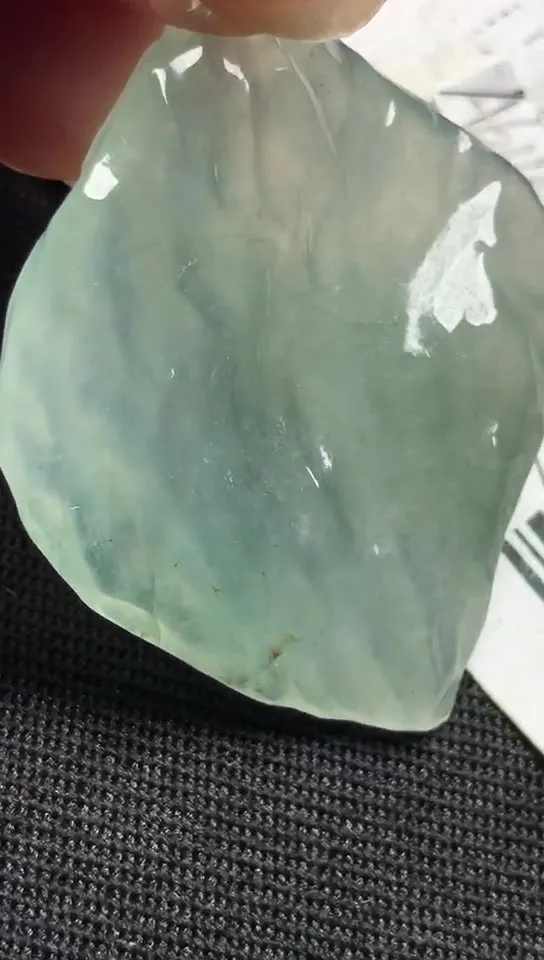 Natural Jade Rough Jadeite Raw (9.5g,29X28X5.5mm)-A6147