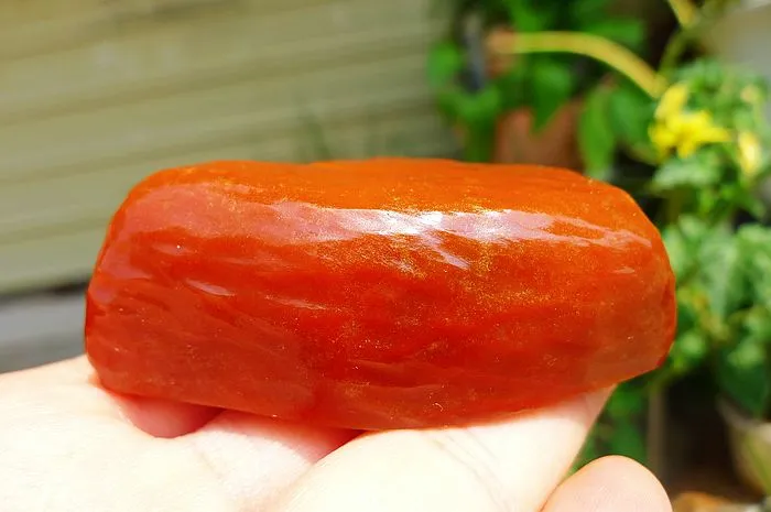 Natural Jade Rough Jadeite Raw (95g,6.7X3.2X2.5cm)