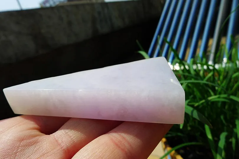 Natural Jade Rough Jadeite Raw (95g,7.7X4.8X1.4cm)