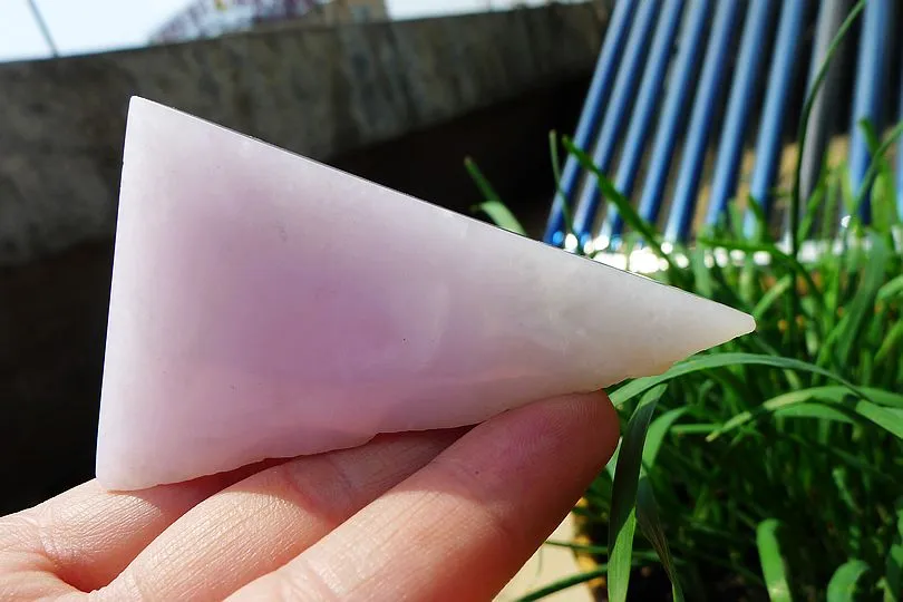 Natural Jade Rough Jadeite Raw (95g,7.7X4.8X1.4cm)