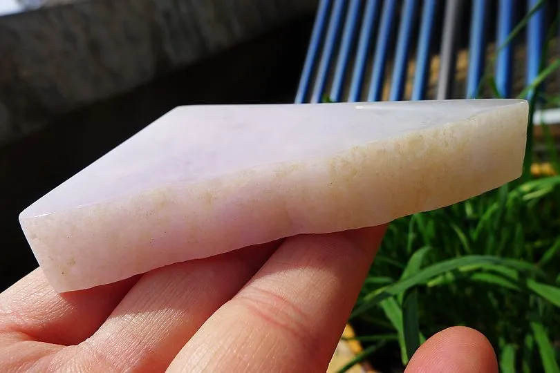 Natural Jade Rough Jadeite Raw (95g,7.7X4.8X1.4cm)