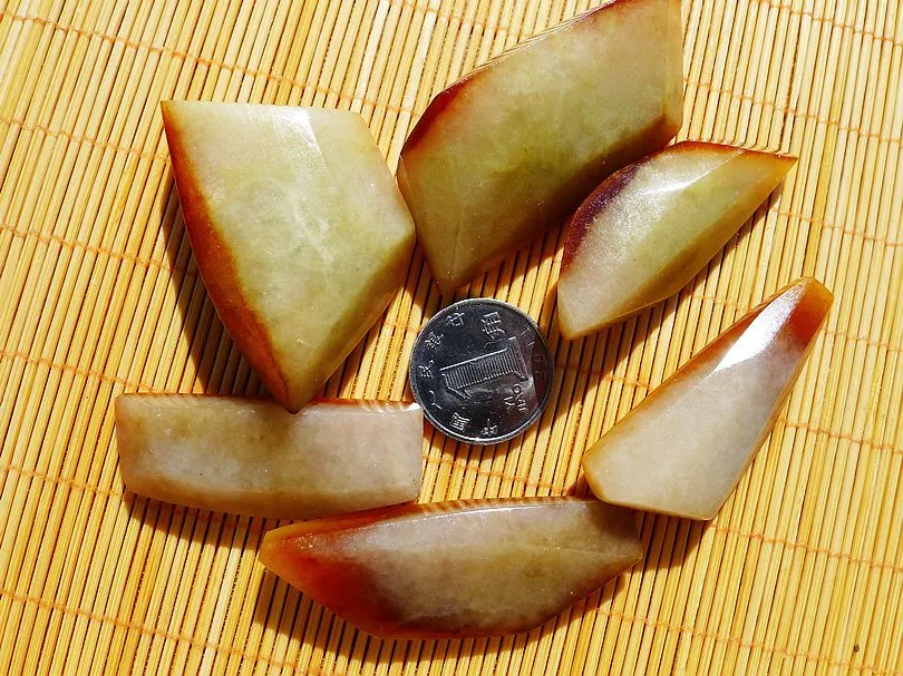 Natural Jade Rough Jadeite Raw S-83g