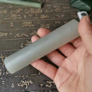 Natural Kunlun Jade Rough Nephrite Raw (101g, 11X2.7X1.2cm)