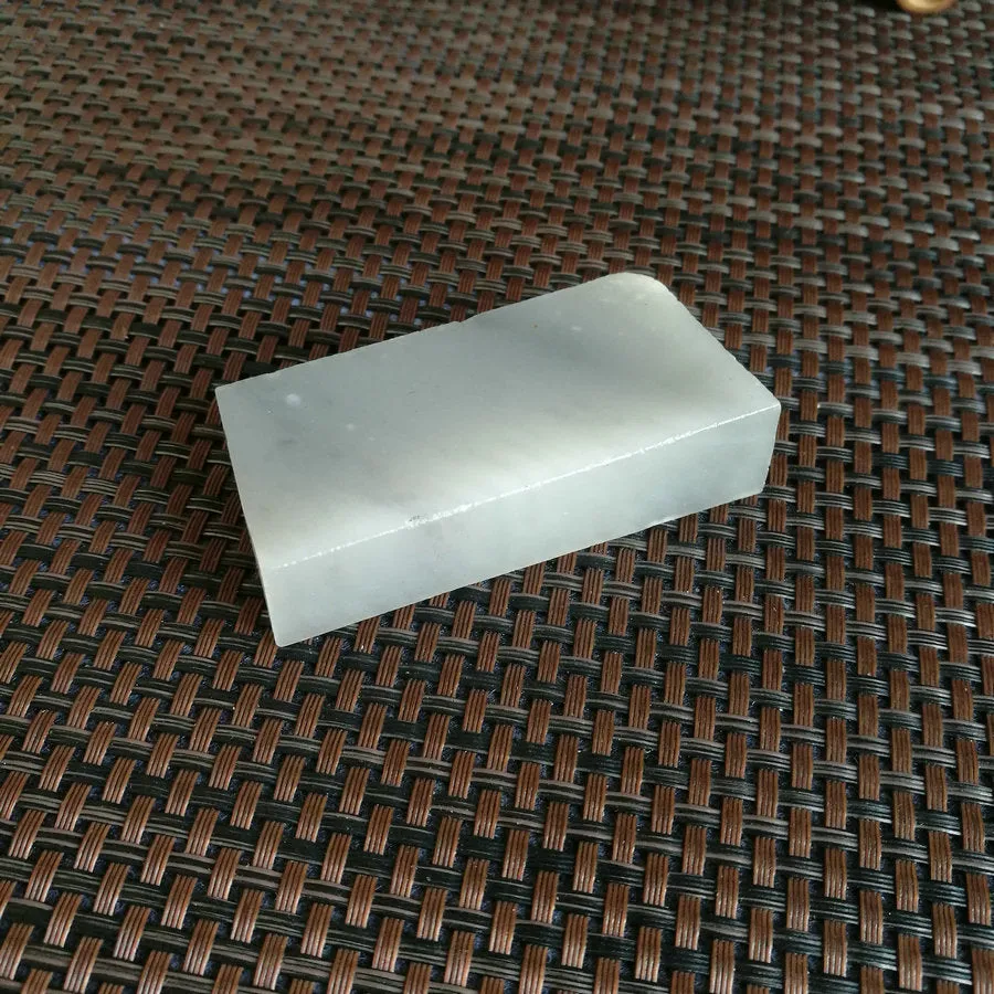 Natural Kunlun Jade Rough Nephrite Raw (116g,6.7X3.2X1.8cm)