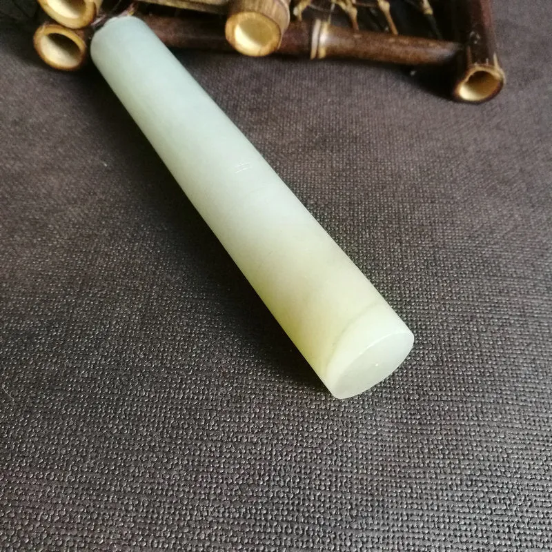 Natural Kunlun Jade Rough Nephrite Raw (117g,12.6X2cm)