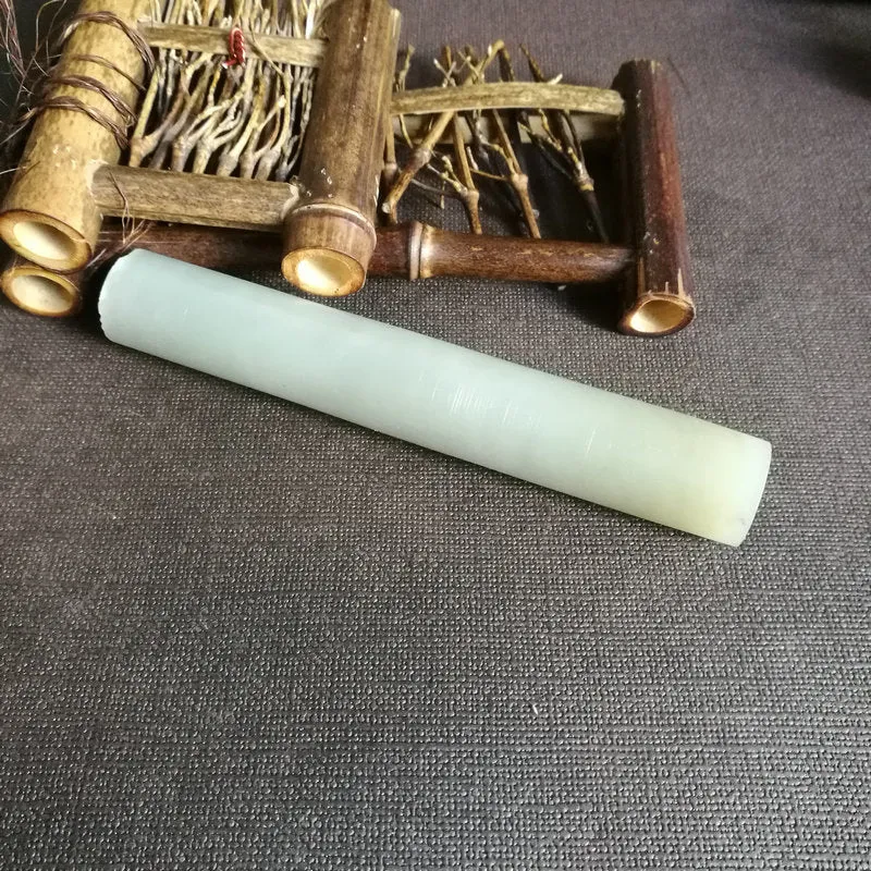 Natural Kunlun Jade Rough Nephrite Raw (117g,12.6X2cm)