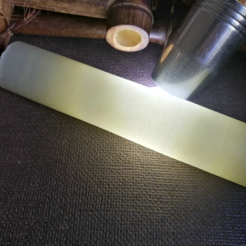 Natural Kunlun Jade Rough Nephrite Raw (117g,12.6X2cm)