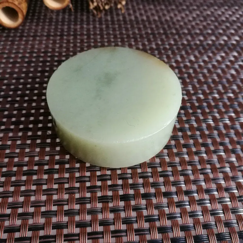 Natural Kunlun Jade Rough Nephrite Raw (123g,5.4X1.8cm)