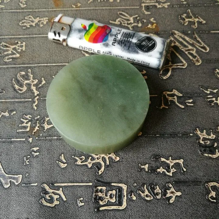 Natural Kunlun Jade Rough Nephrite Raw (133g, 5.6X1.8cm)