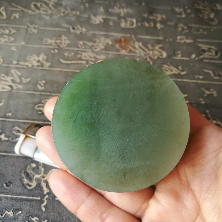 Natural Kunlun Jade Rough Nephrite Raw (137g, 5.5X2cm)