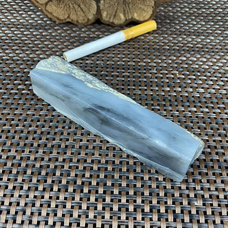Natural Kunlun Jade Rough Nephrite Raw (146g,10.6X2.4X2.0cm)