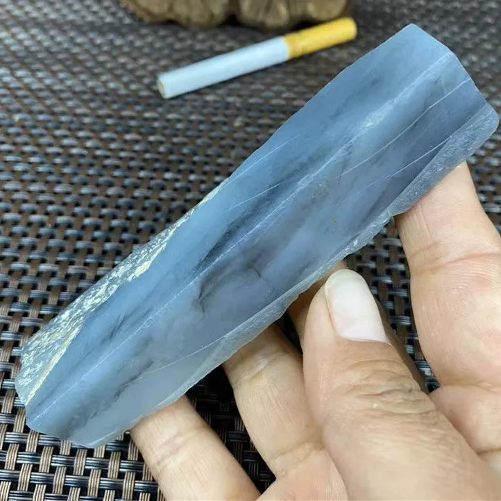 Natural Kunlun Jade Rough Nephrite Raw (146g,10.6X2.4X2.0cm)