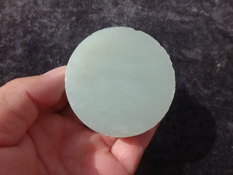 Natural Kunlun Jade Rough Nephrite Raw (151g, 5.4X5.4X2cm)
