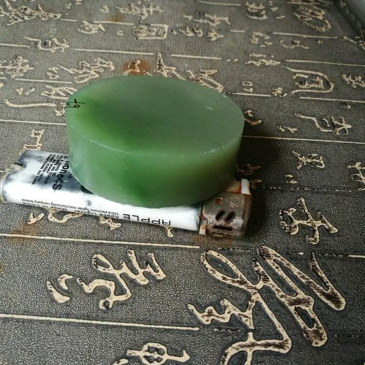 Natural Kunlun Jade Rough Nephrite Raw (151g, 5.8X1.99cm)
