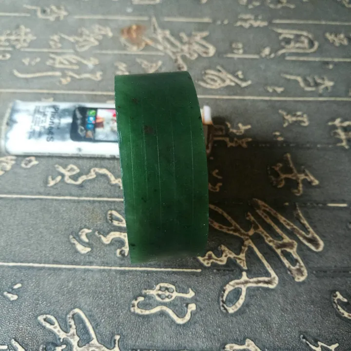 Natural Kunlun Jade Rough Nephrite Raw (156g, 5.6X2.1cm)