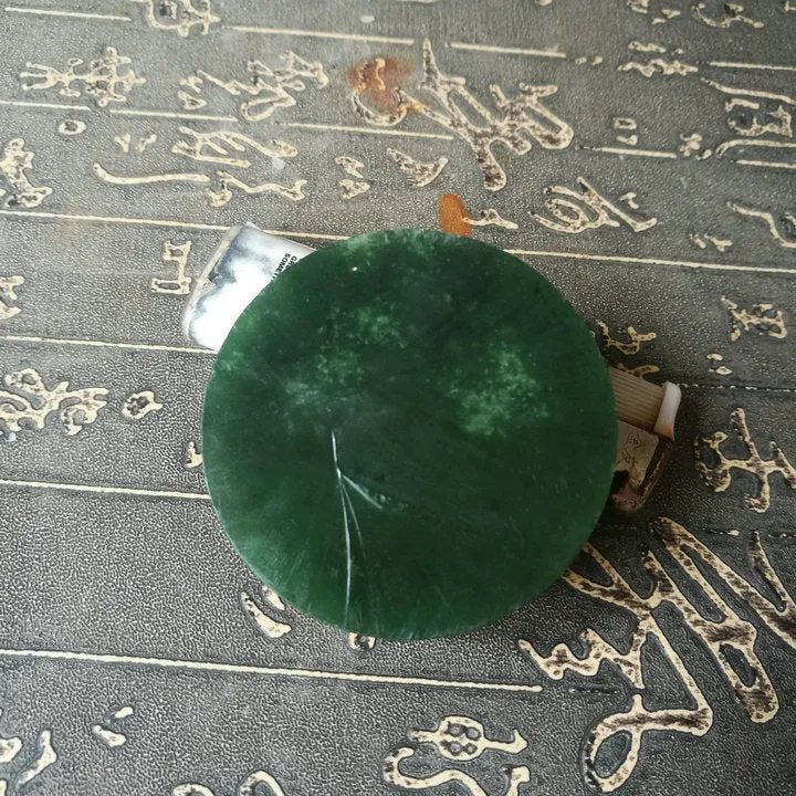 Natural Kunlun Jade Rough Nephrite Raw (156g, 5.6X2.1cm)