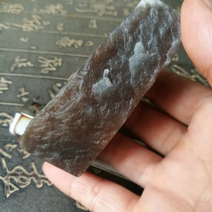Natural Kunlun Jade Rough Nephrite Raw (181g, 6X3X2cm)