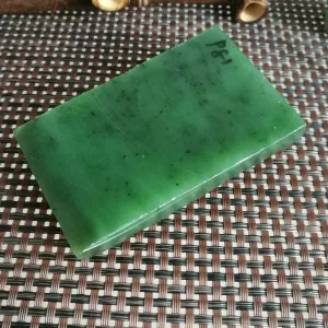 Natural Kunlun Jade Rough Nephrite Raw (187g,8.3X4.7X2.3cm)