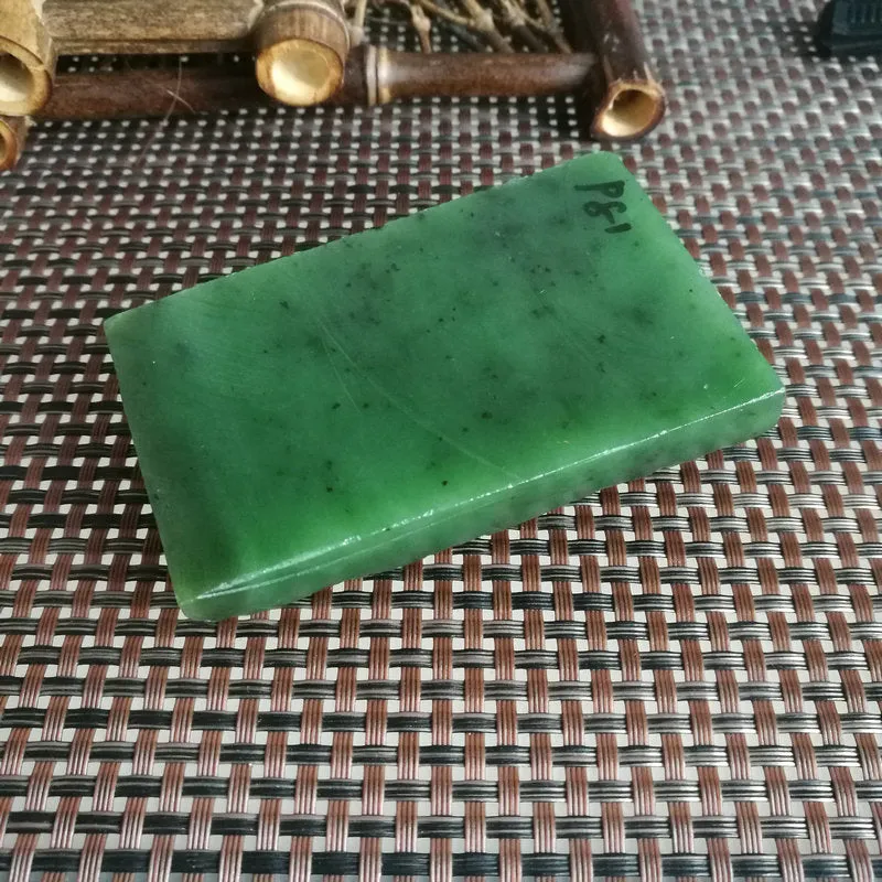 Natural Kunlun Jade Rough Nephrite Raw (187g,8.3X4.7X2.3cm)