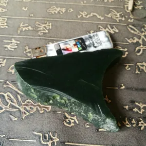 Natural Kunlun Jade Rough Nephrite Raw (192g, 8X5.5X2.2cm)