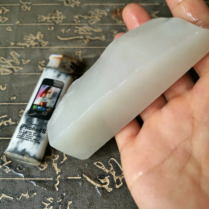 Natural Kunlun Jade Rough Nephrite Raw (202g, 10X4X2.5cm)