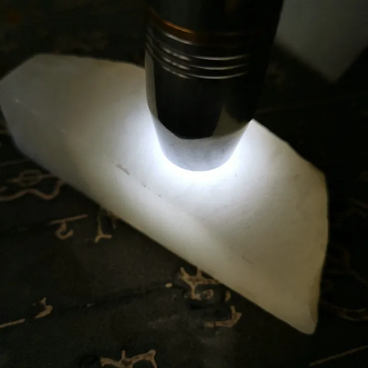 Natural Kunlun Jade Rough Nephrite Raw (202g, 10X4X2.5cm)