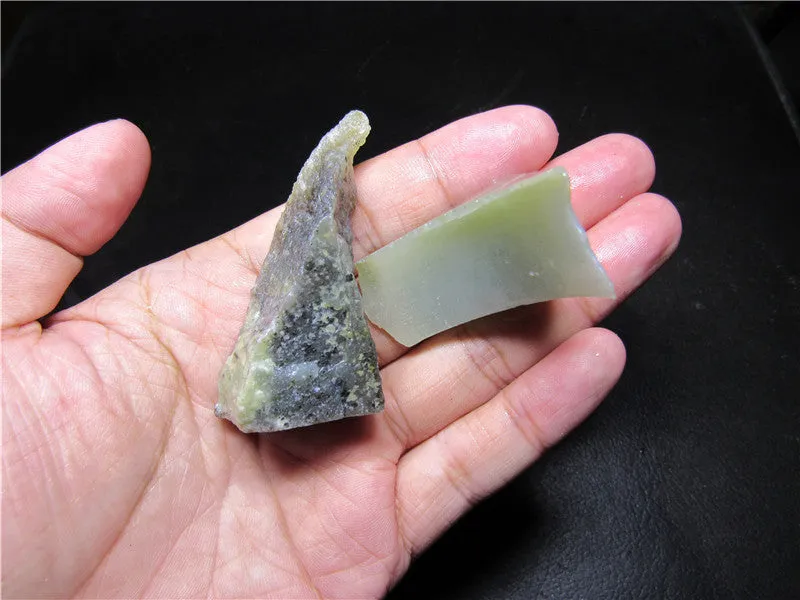 Natural Kunlun Jade Rough Nephrite Raw (21.94g, 35X32X20mm) & (32.51g, 55X26X16mm)