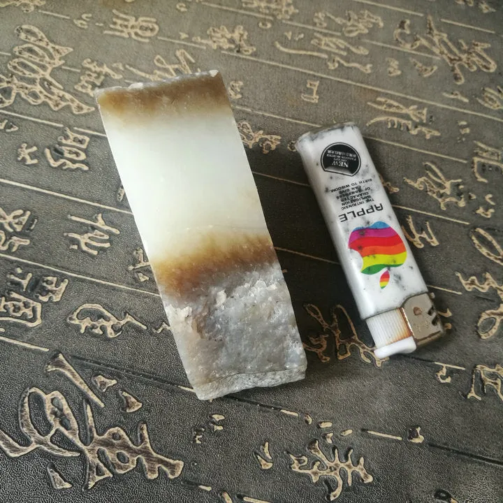 Natural Kunlun Jade Rough Nephrite Raw (314g, 8.5X5X3.2cm)