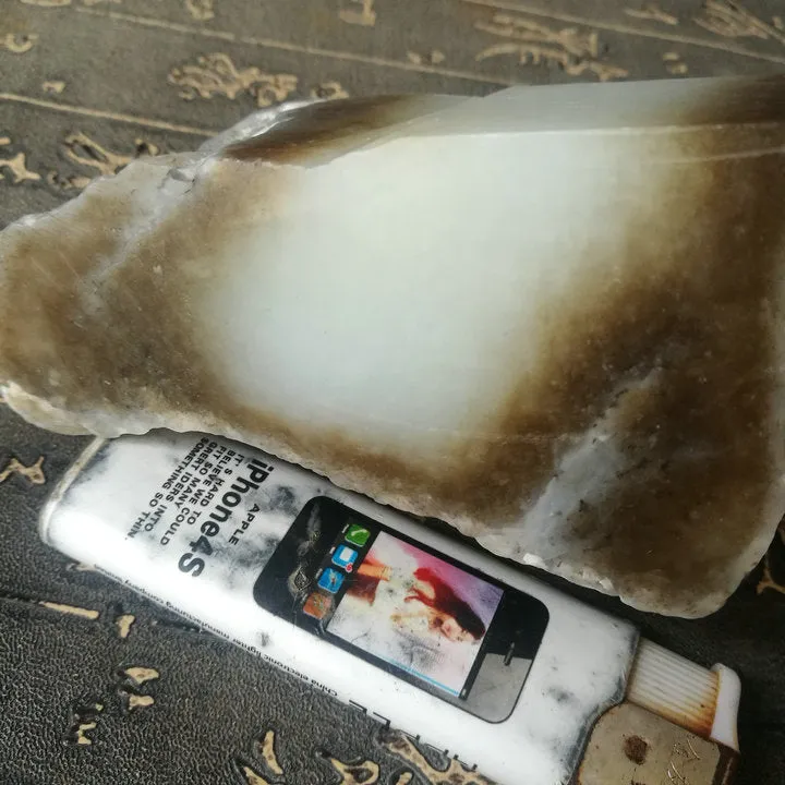 Natural Kunlun Jade Rough Nephrite Raw (314g, 8.5X5X3.2cm)