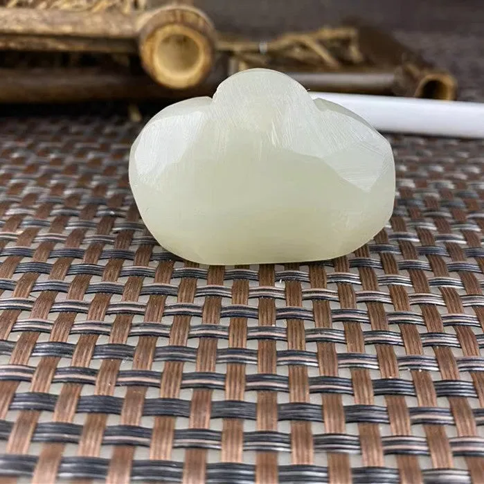 Natural Kunlun Jade Rough Nephrite Raw (32g,4.1X3.0X1.5cm)